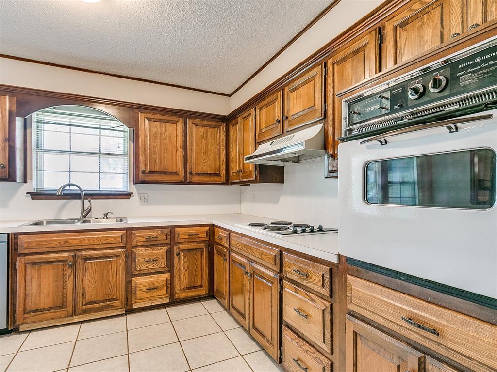 2608 Linden Avenue Property Photo 9
