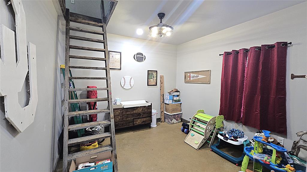 831 County Street 2917 Property Photo 14