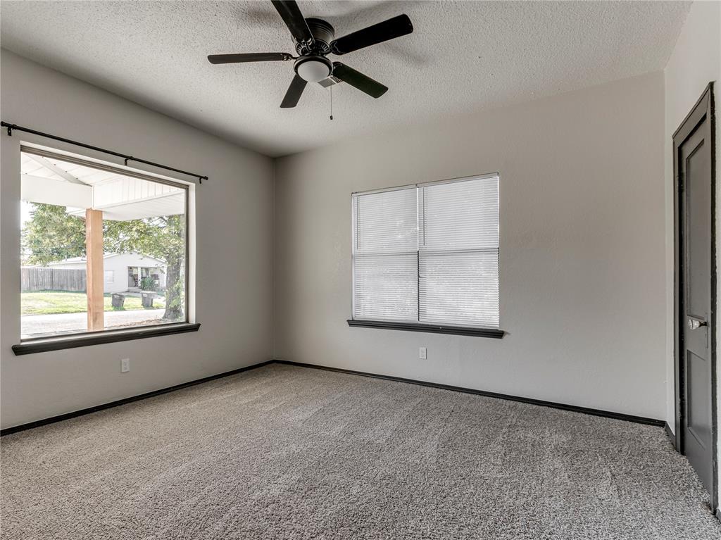 1012 N Beard Avenue Property Photo 12