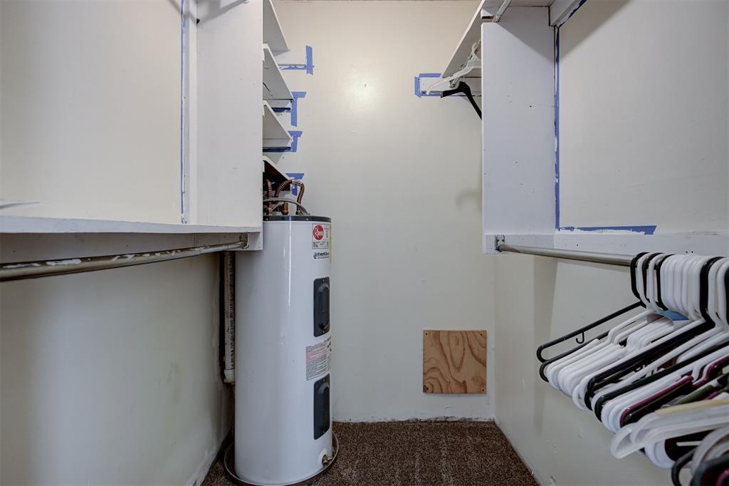 8801 Oakridge Drive Property Photo 29