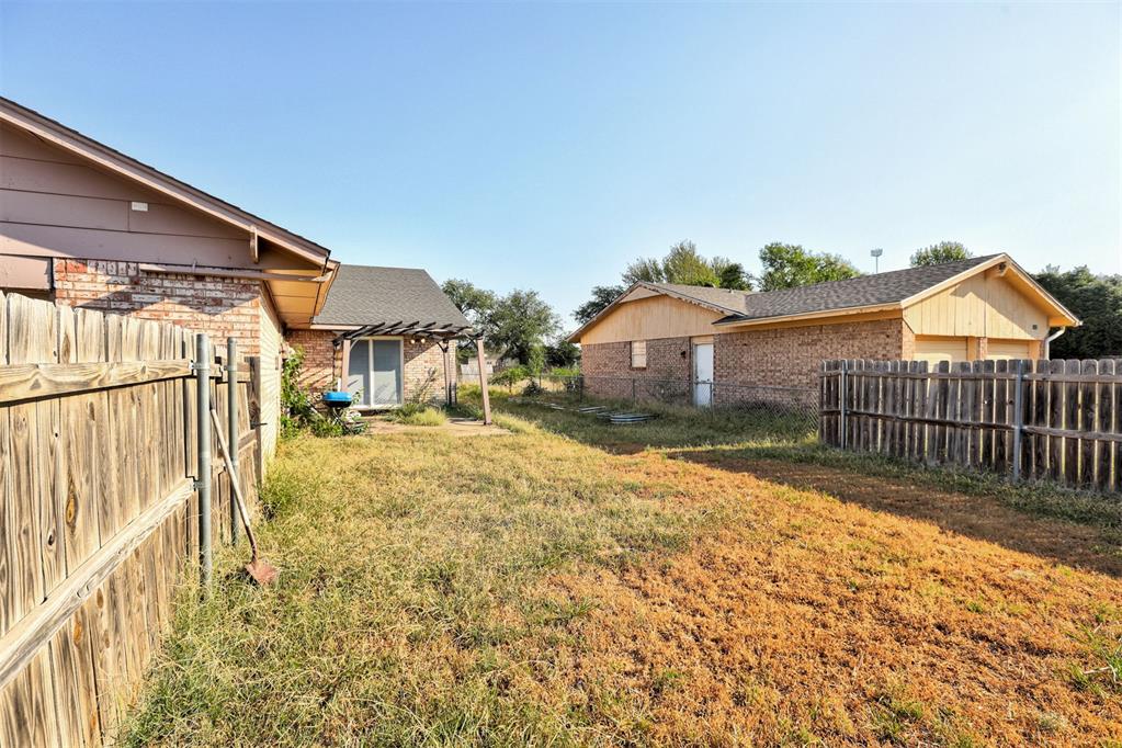 8801 Oakridge Drive Property Photo 46