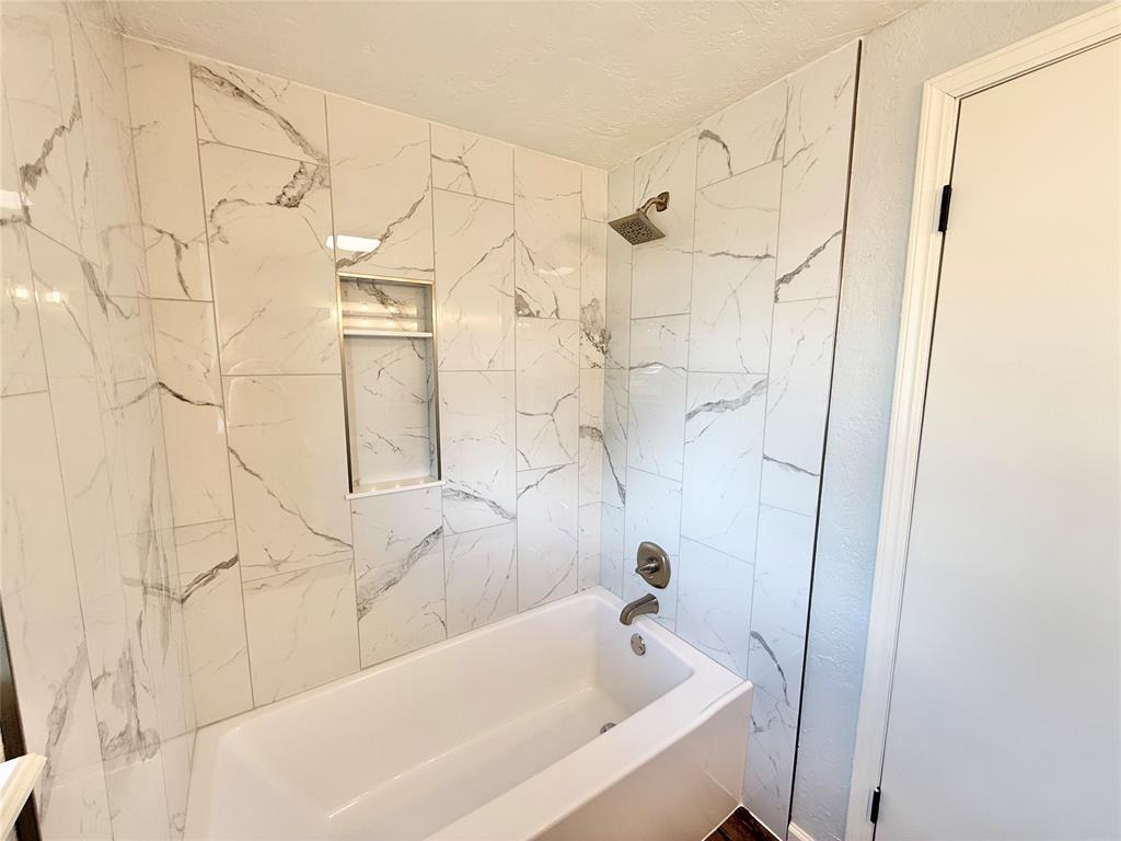 4200 Se 50th Terrace Property Photo 4