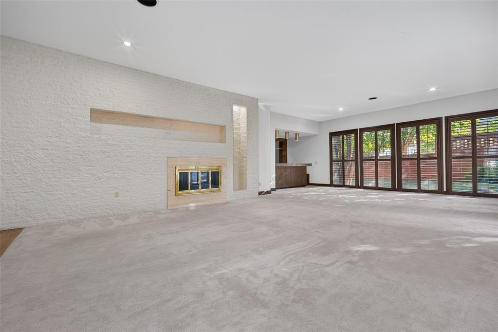 4609 Tamarisk Drive Property Photo 3