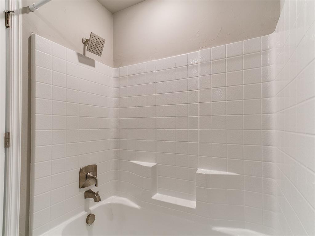 1301 Harvest Trail Property Photo 32