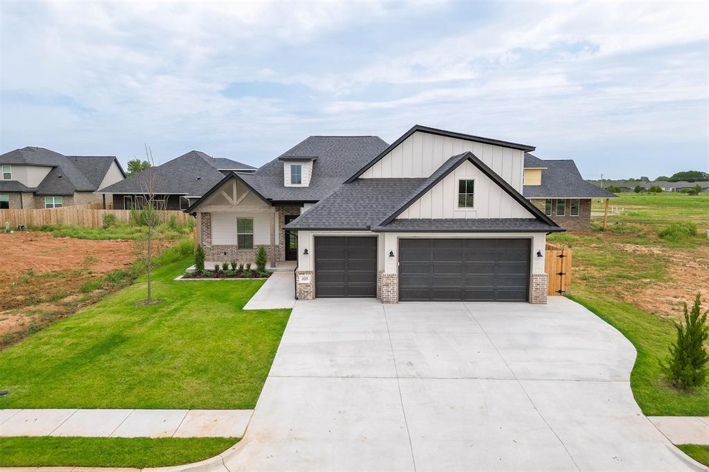 16108 Segovia Drive Property Photo 1