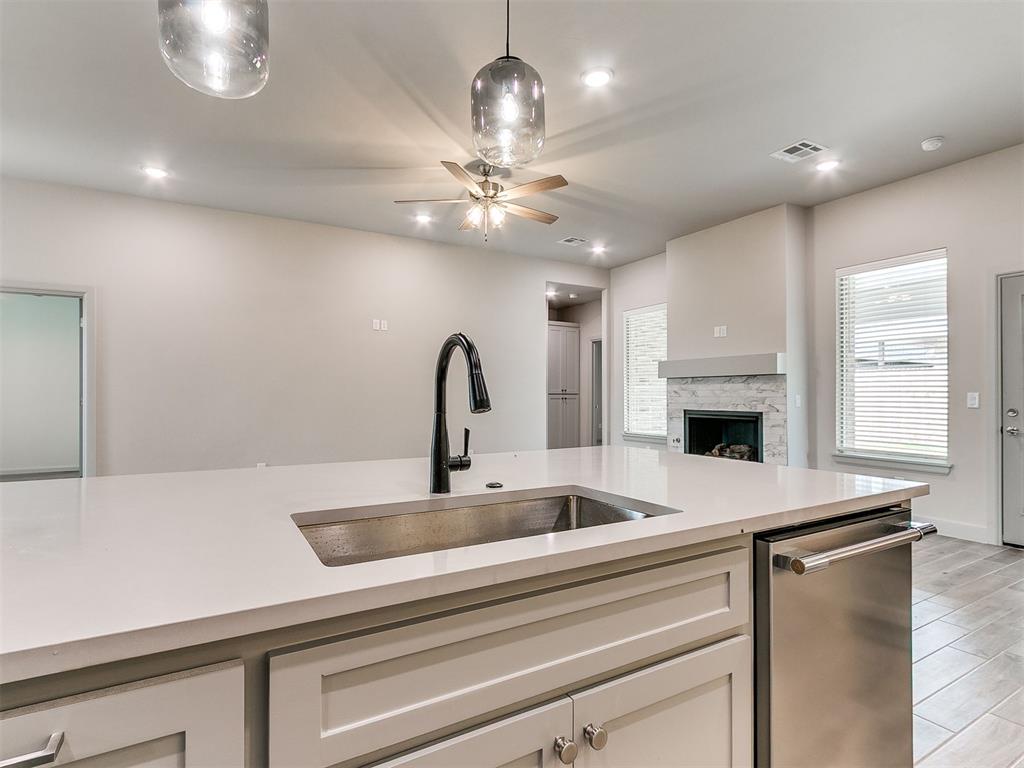 16108 Segovia Drive Property Photo 8
