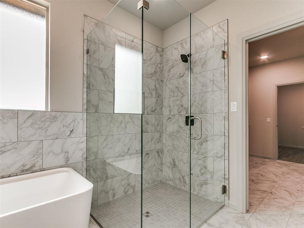 16108 Segovia Drive Property Photo 19