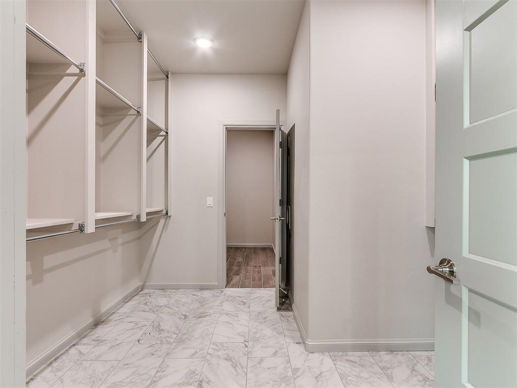 16108 Segovia Drive Property Photo 20