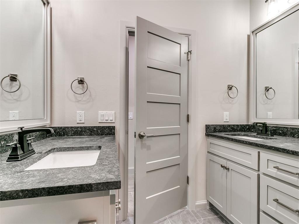 16108 Segovia Drive Property Photo 25