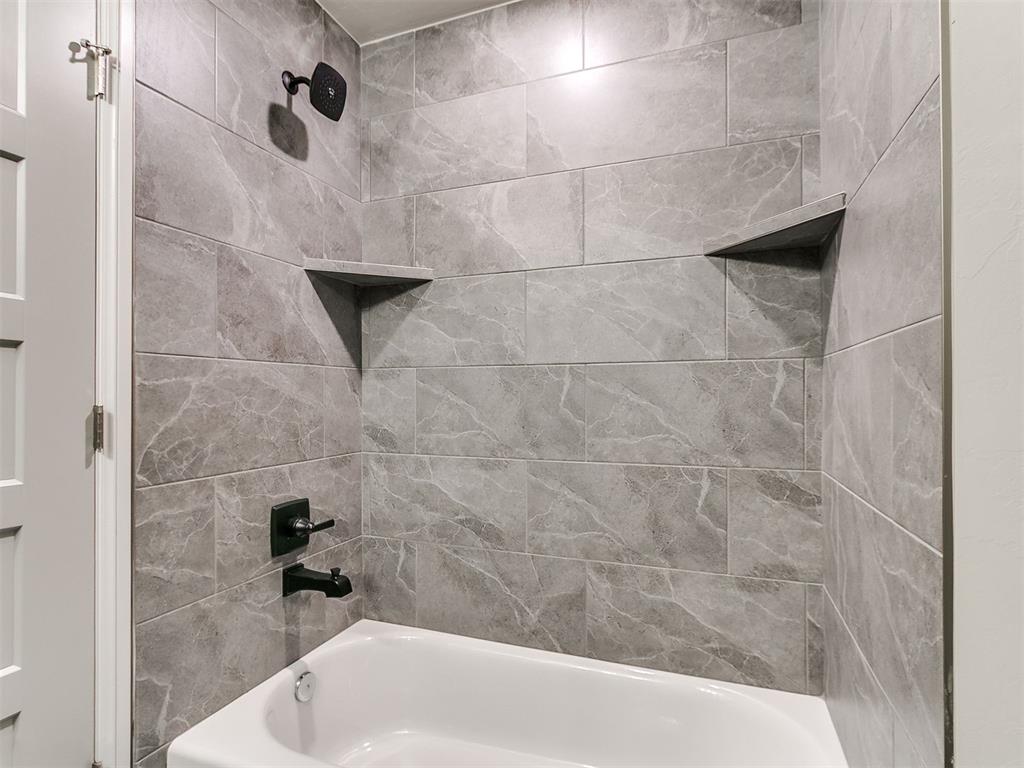 16108 Segovia Drive Property Photo 31