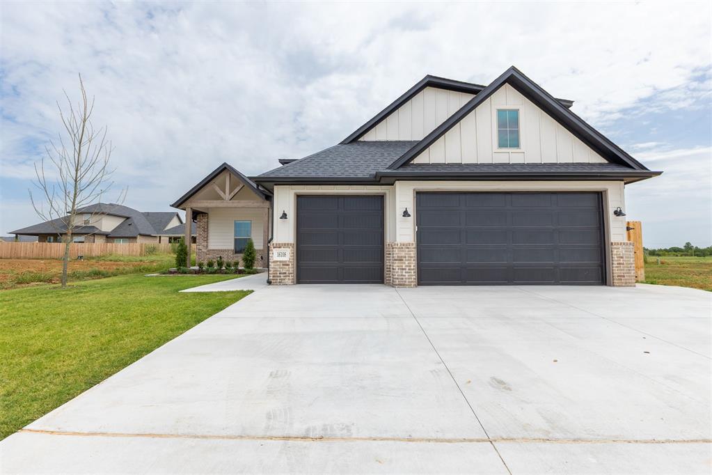 16108 Segovia Drive Property Photo 40