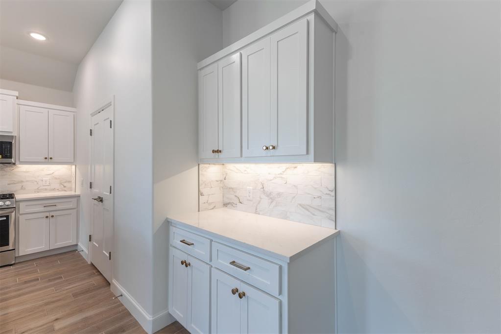 16025 Catalonia Place Property Photo 11