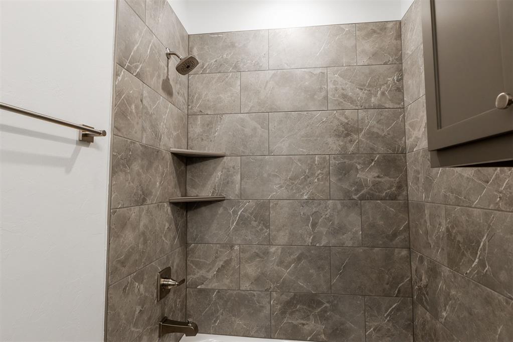 16025 Catalonia Place Property Photo 27