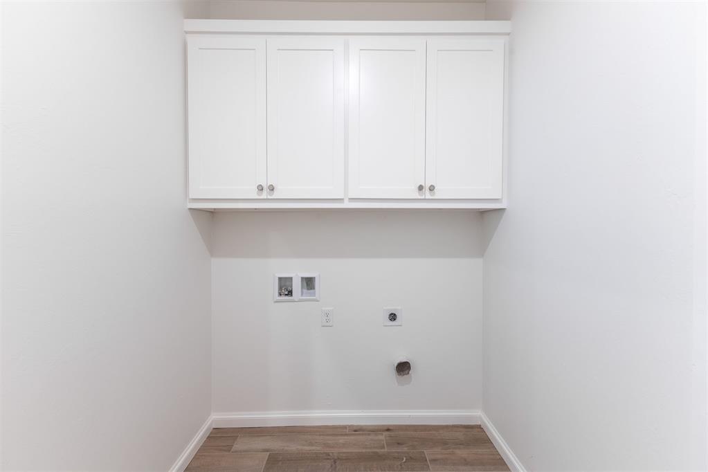 16025 Catalonia Place Property Photo 32