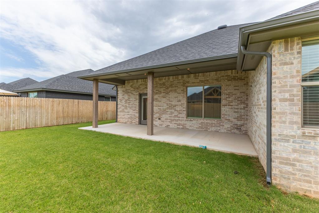 16025 Catalonia Place Property Photo 34