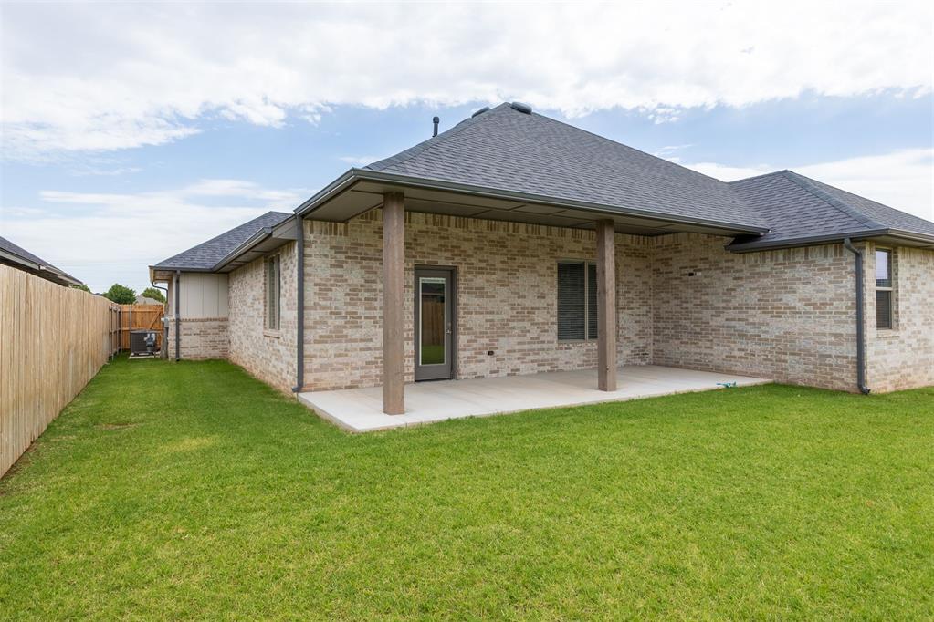 16025 Catalonia Place Property Photo 35