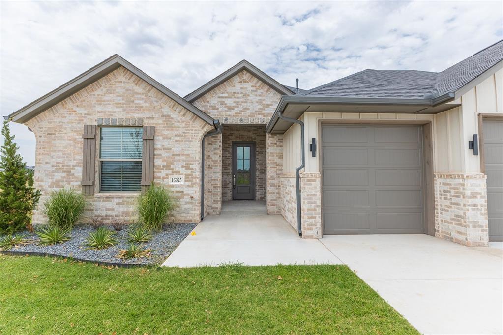 16025 Catalonia Place Property Photo 36