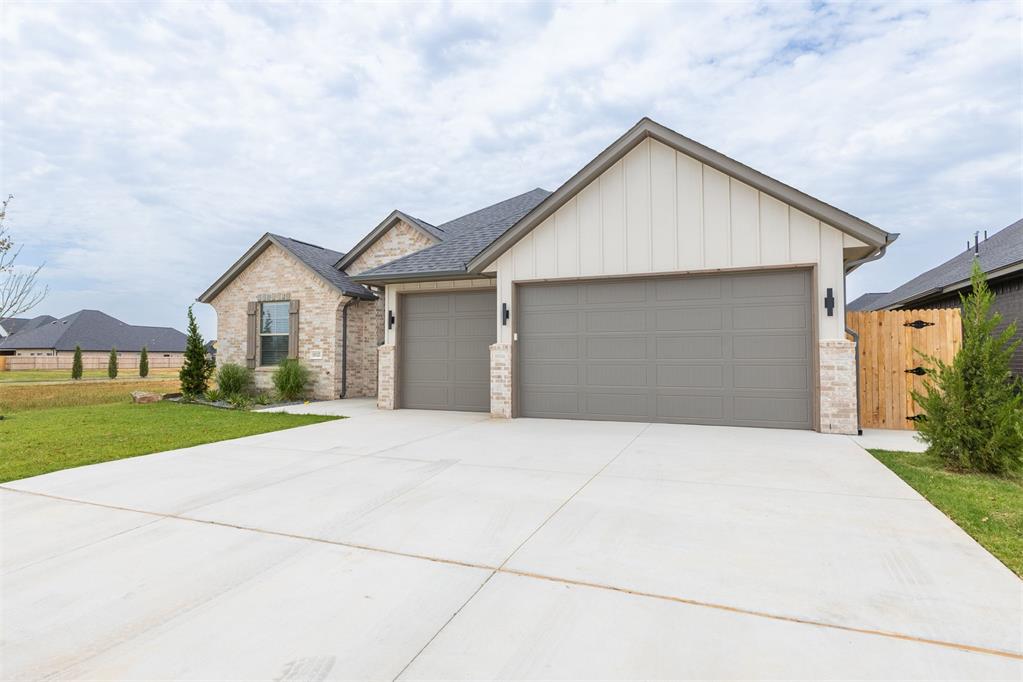 16025 Catalonia Place Property Photo 38