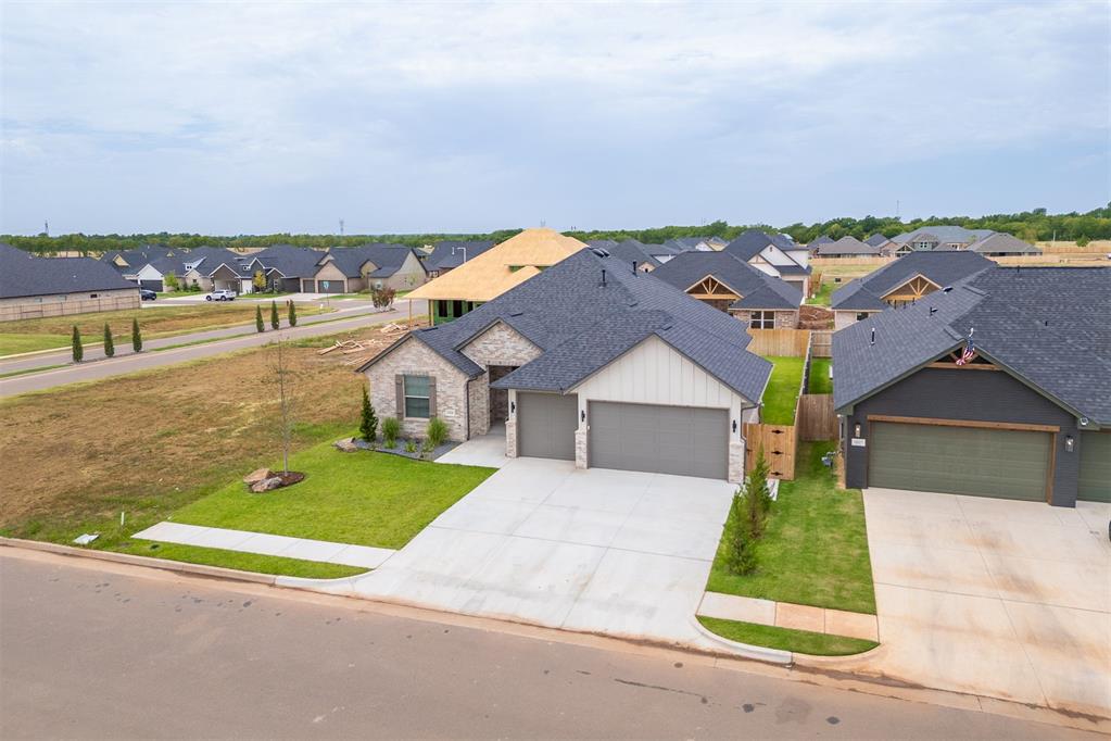 16025 Catalonia Place Property Photo 42