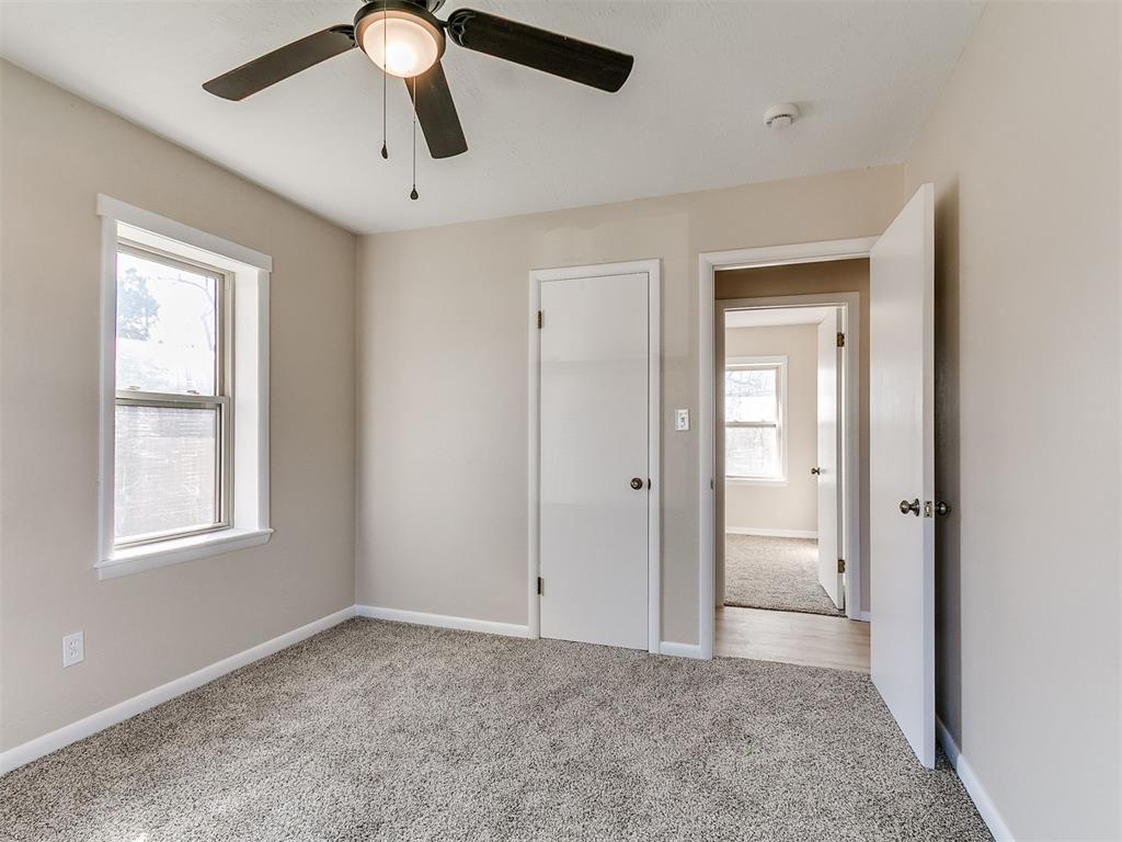 4744 Se 18th Street Property Photo 23