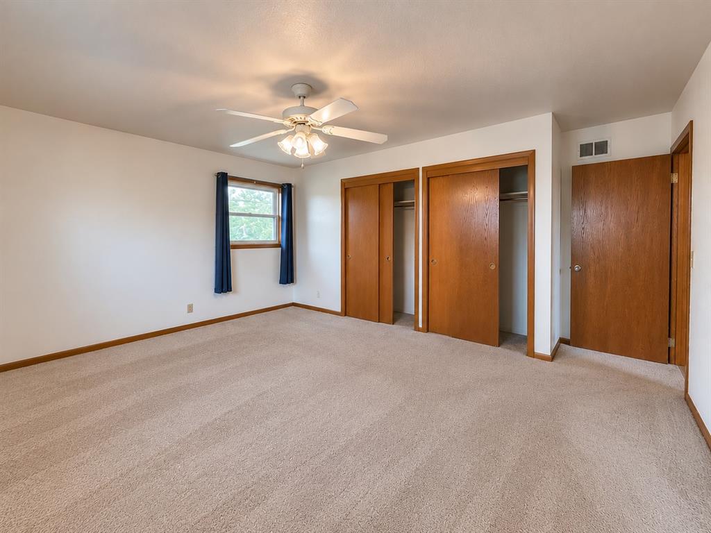 415 E Chestnut Road Property Photo 12