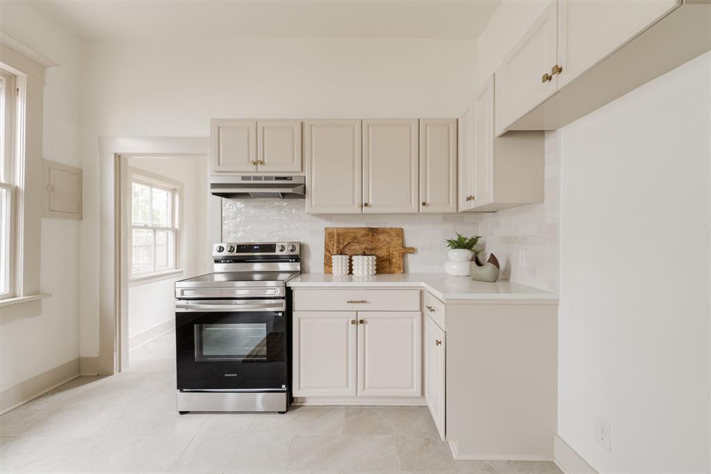 1527 Nw 33rd Street Property Photo 9
