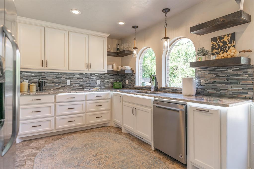 709 Rock Hollow Road Property Photo 13