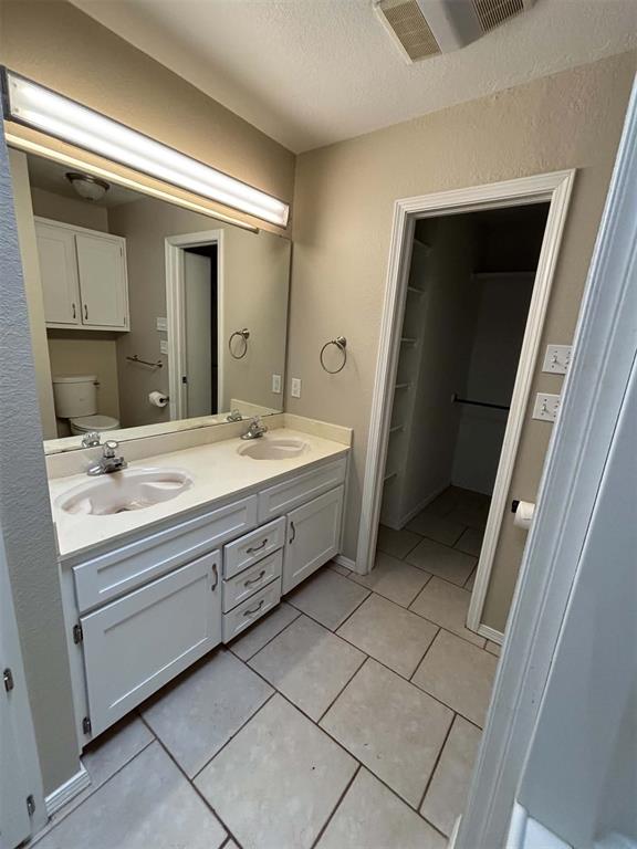 2932 Laurel Circle Property Photo 8