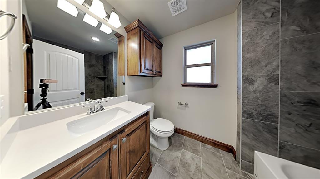 10517 Nw 41st Street Property Photo 14