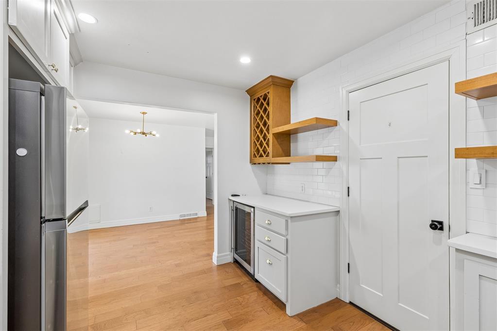 2305 Barclay Drive Property Photo 16