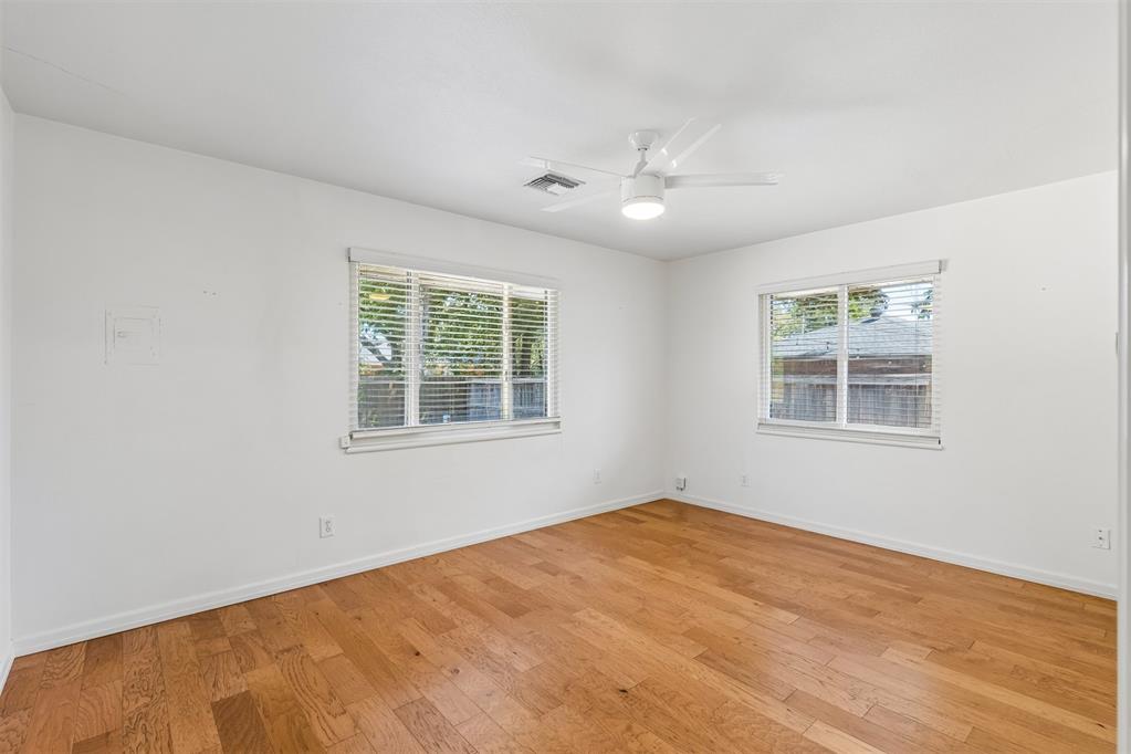 2305 Barclay Drive Property Photo 22