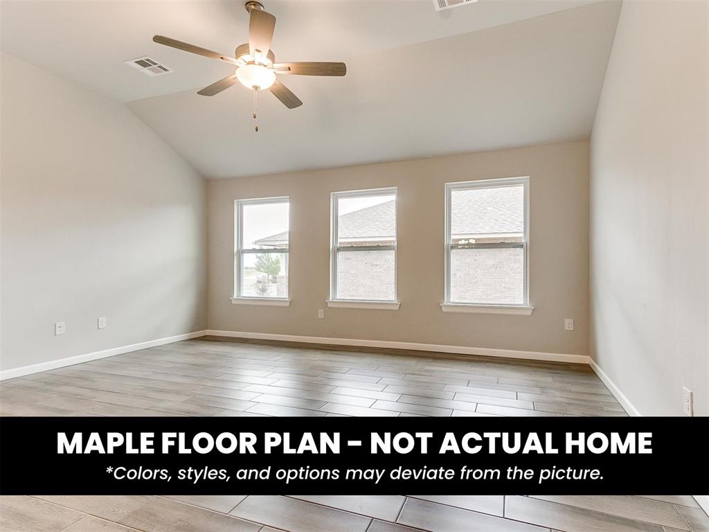 910 Tim Holt Drive Property Photo 10
