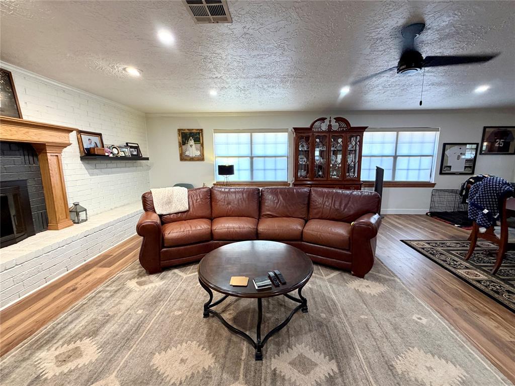 2706 Timber Court Property Photo 16
