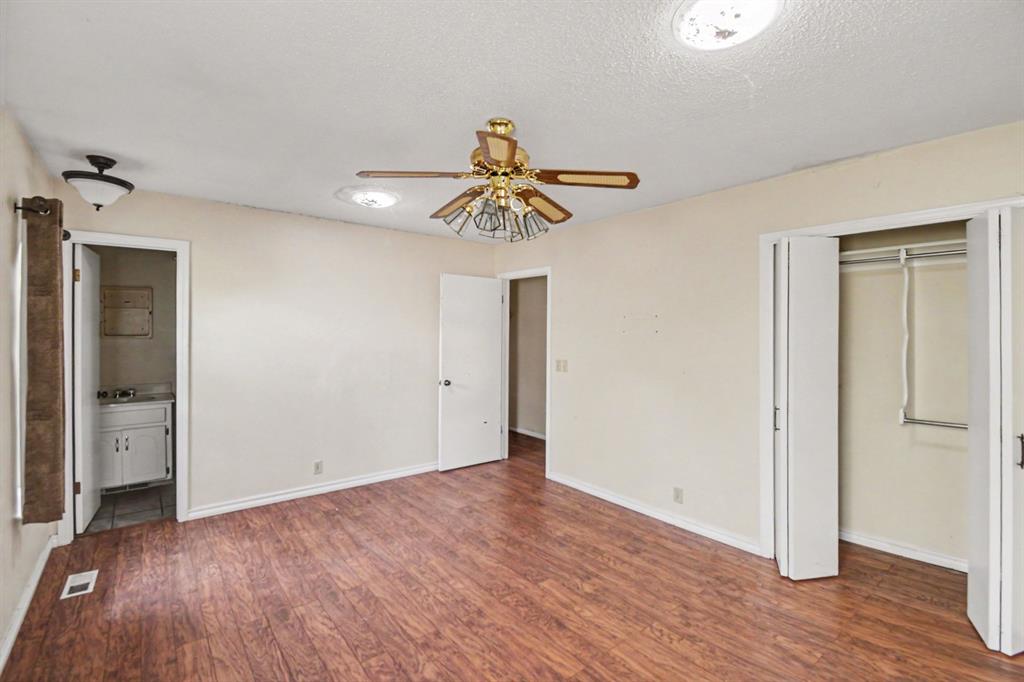 8604 Nw 91st Street Property Photo 13
