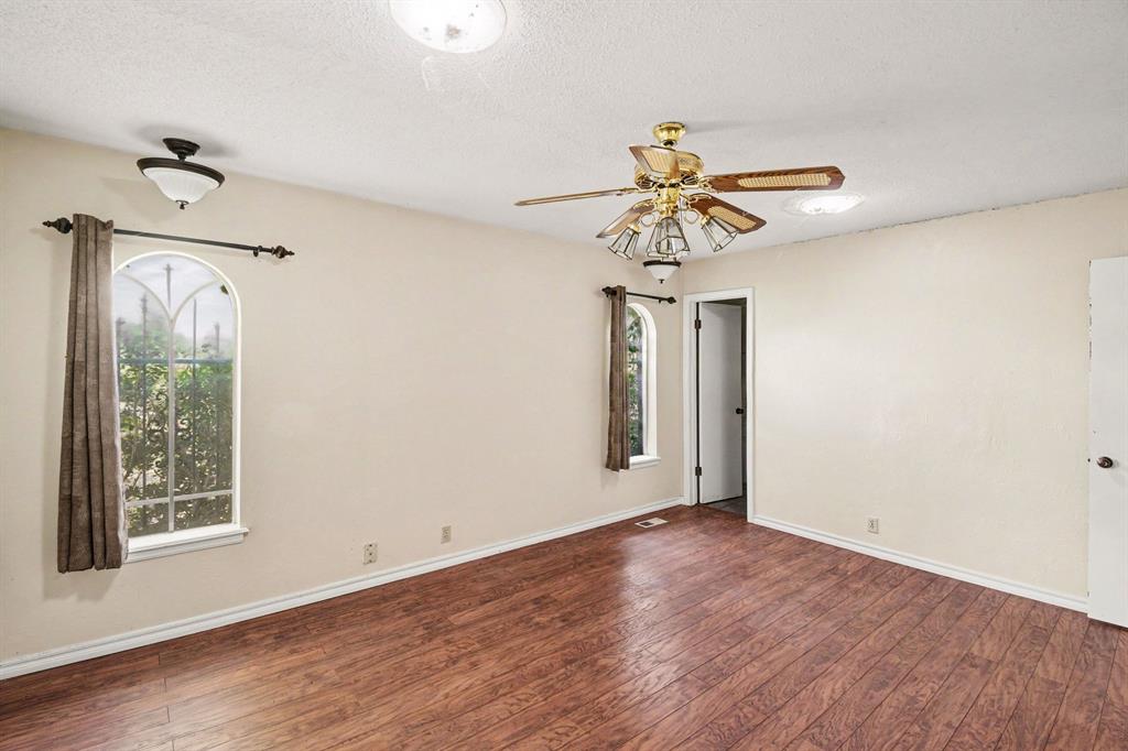 8604 Nw 91st Street Property Photo 14