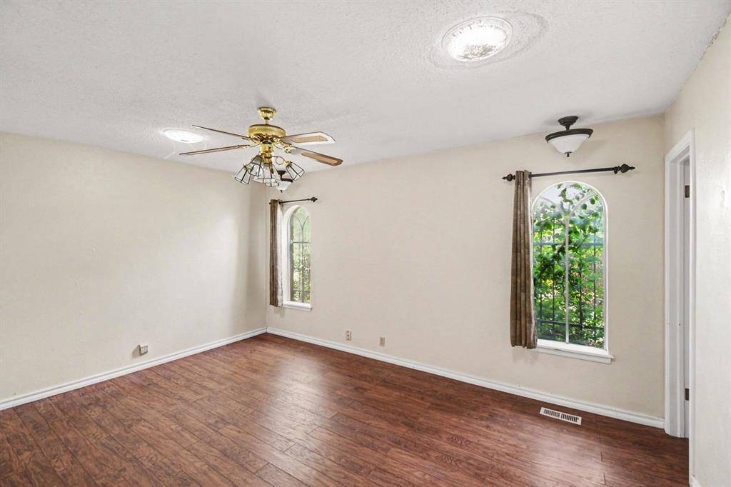 8604 Nw 91st Street Property Photo 15