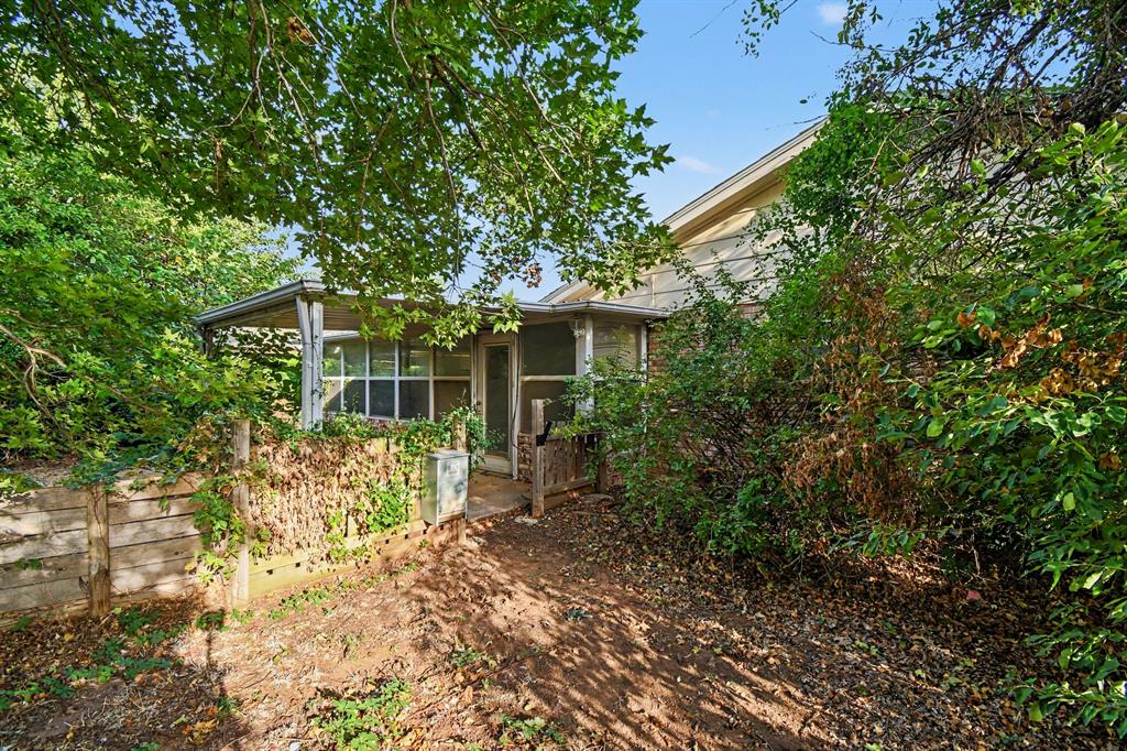 8604 Nw 91st Street Property Photo 25