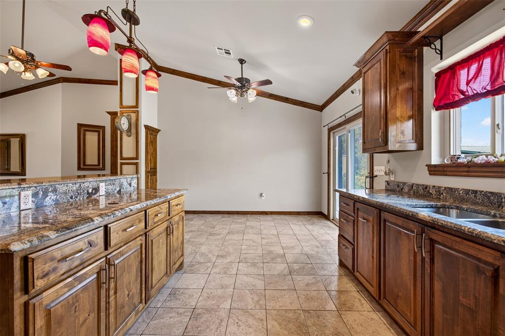 9280 Jasper Drive Property Photo 15