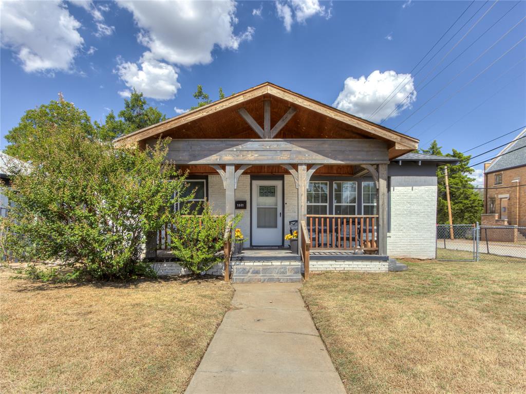 1801 NW 38th Street Property Photo 1