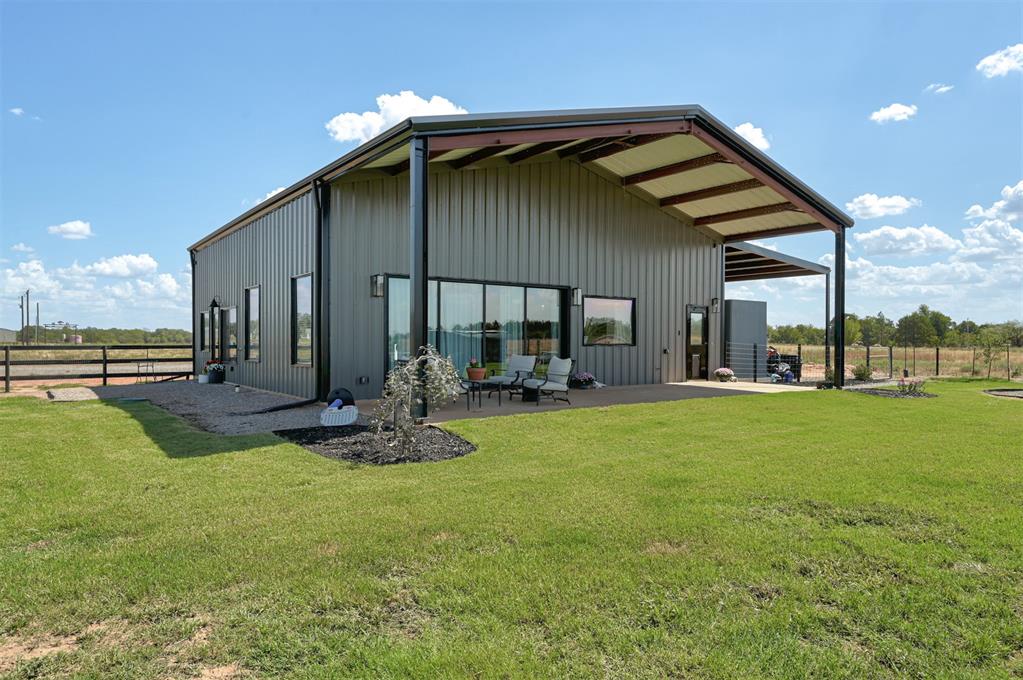 20352 N 2990 Road Property Photo 2