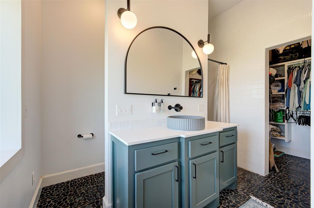 20352 N 2990 Road Property Photo 33