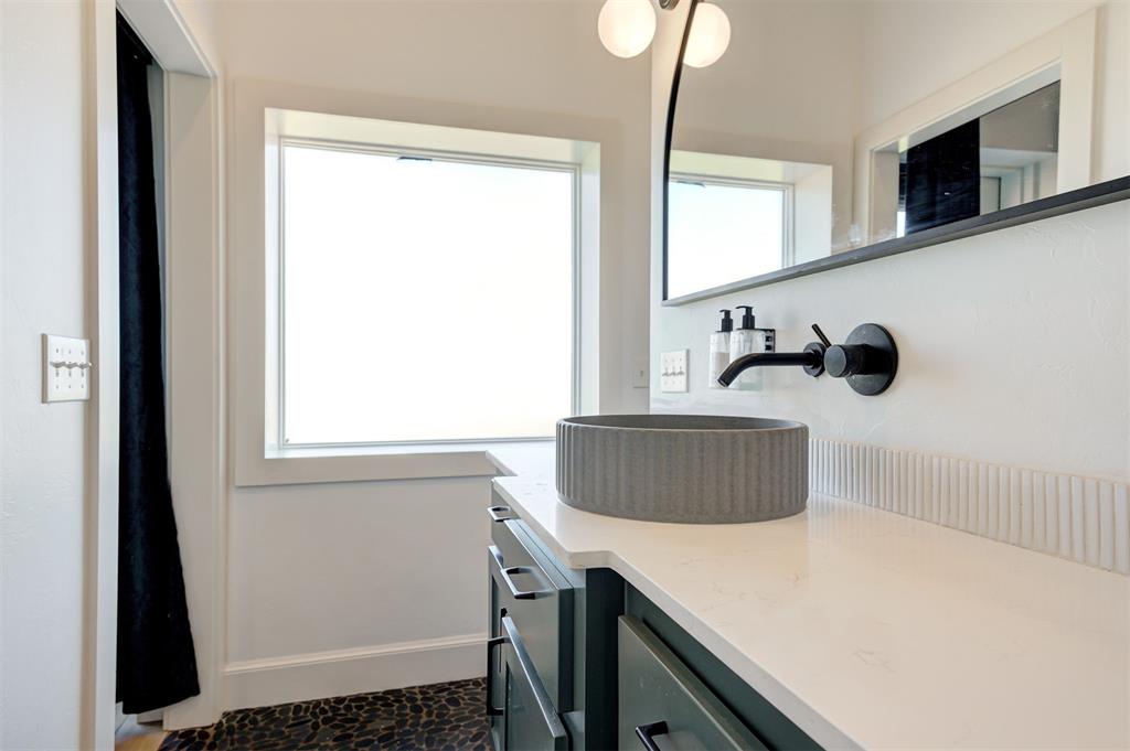 20352 N 2990 Road Property Photo 37