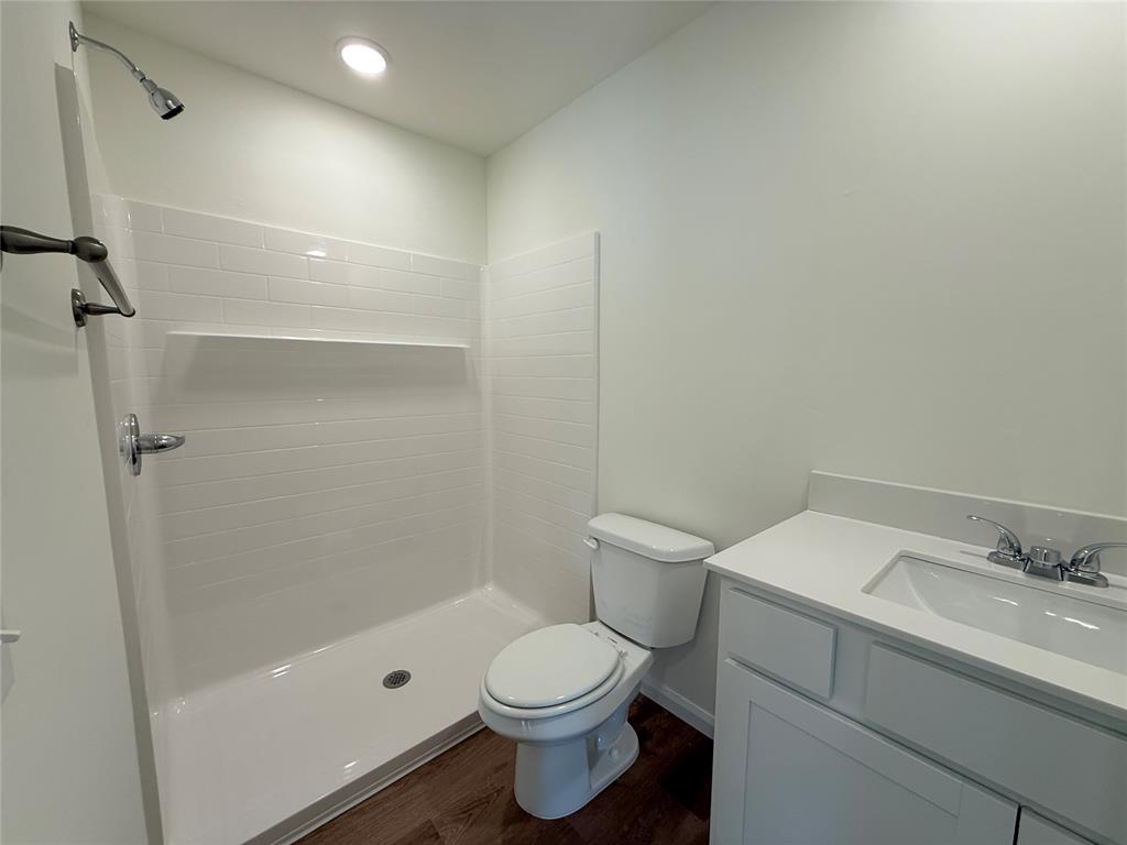 21228 Se 31st Street Property Photo 5