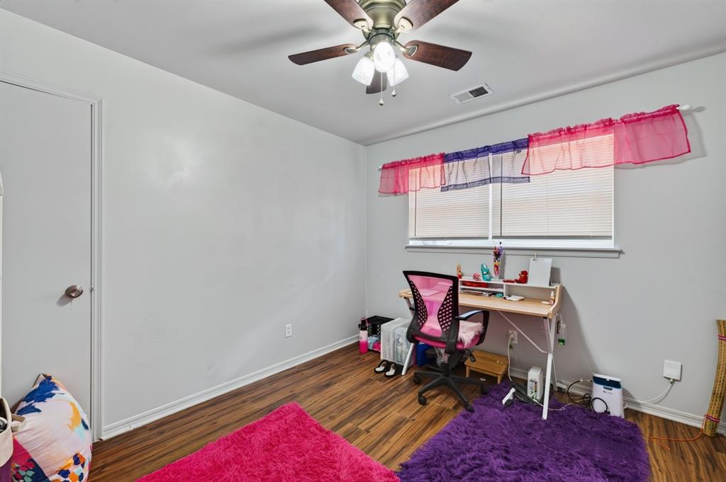 1928 Lanesboro Drive Property Photo 15