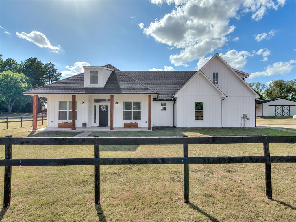 1715 Morningside Drive Property Photo 3