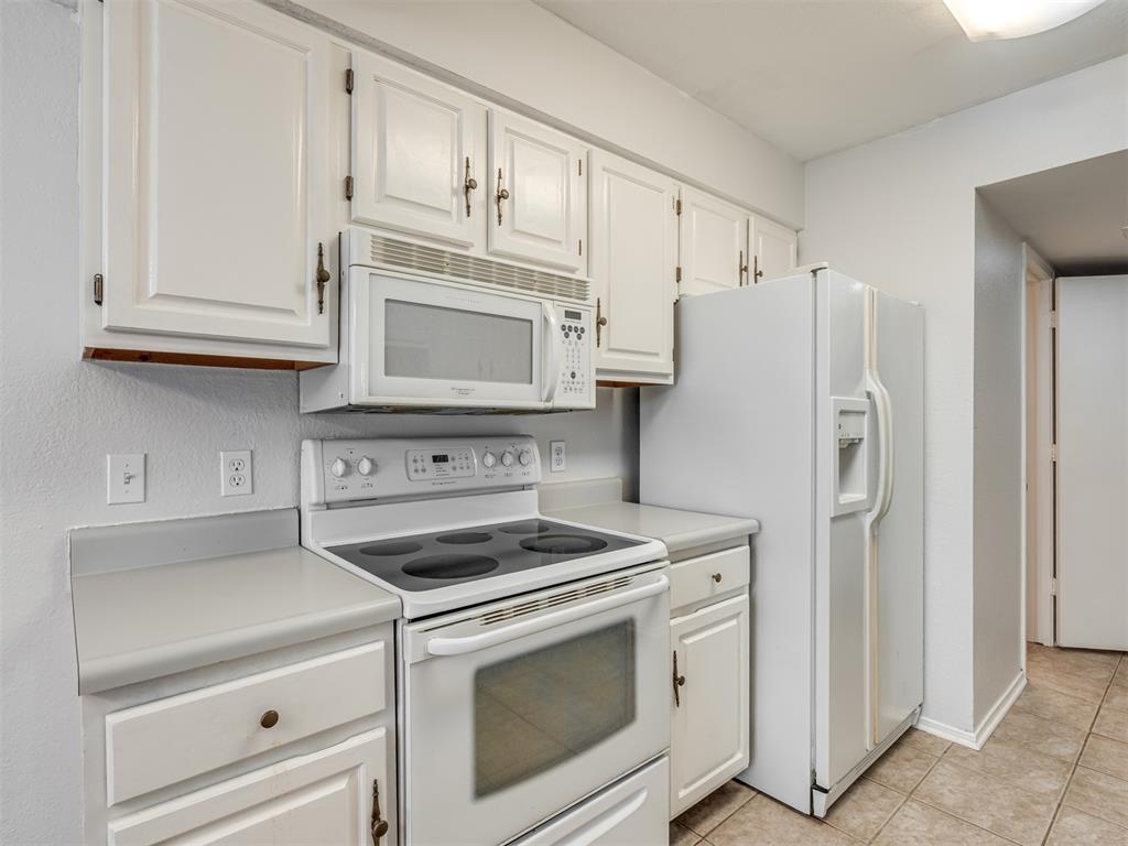 14421 N Pennsylvania Avenue 22d Property Photo 12