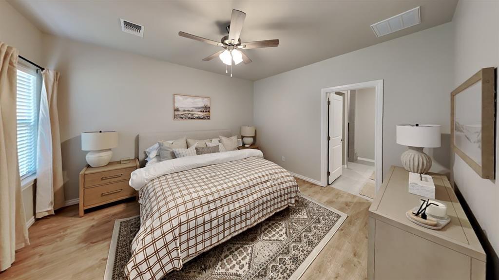 7020 Labelle Drive Property Photo 11