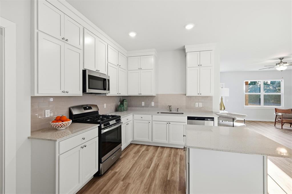 11473 Ward Road Property Photo 2