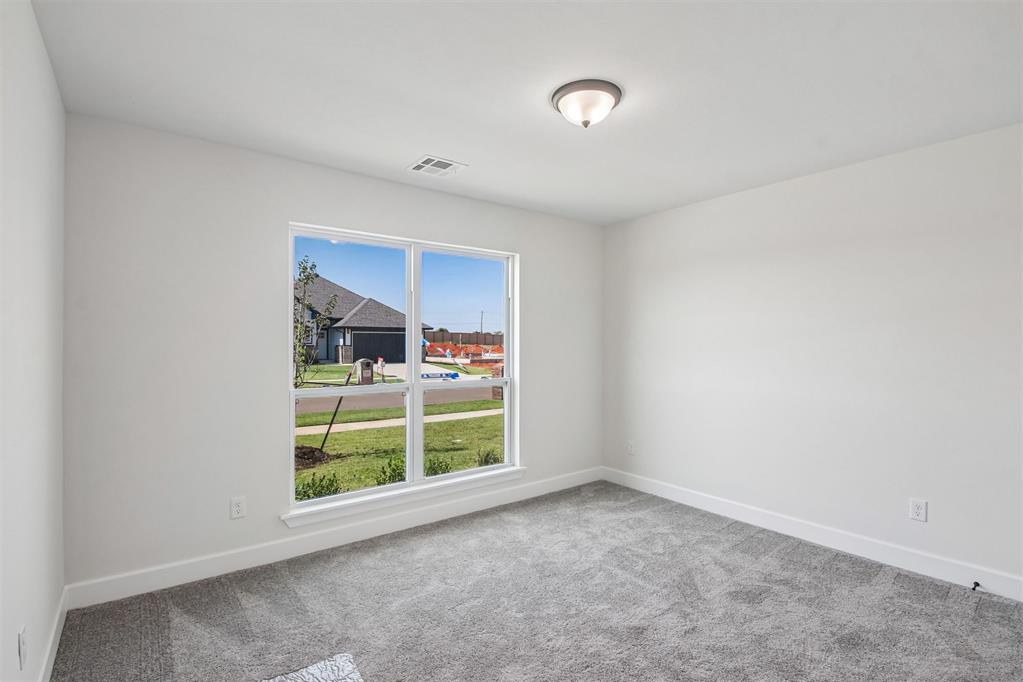 12649 Nw 137th Street Property Photo 27