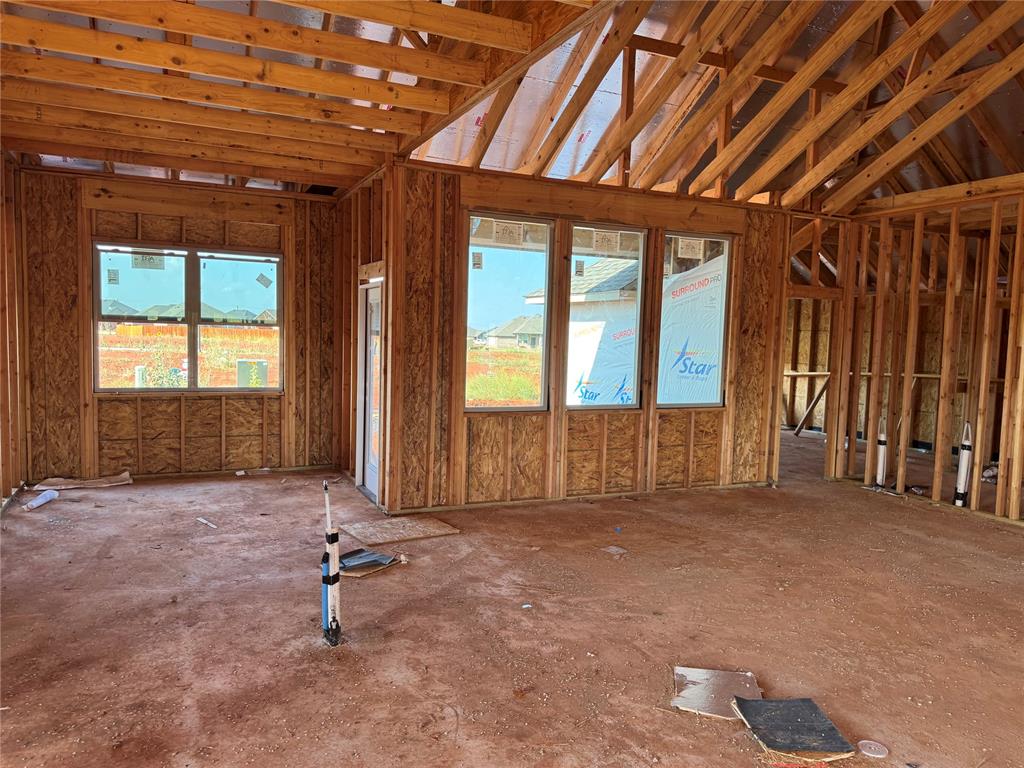 12001 Nw 118th Street Property Photo 9